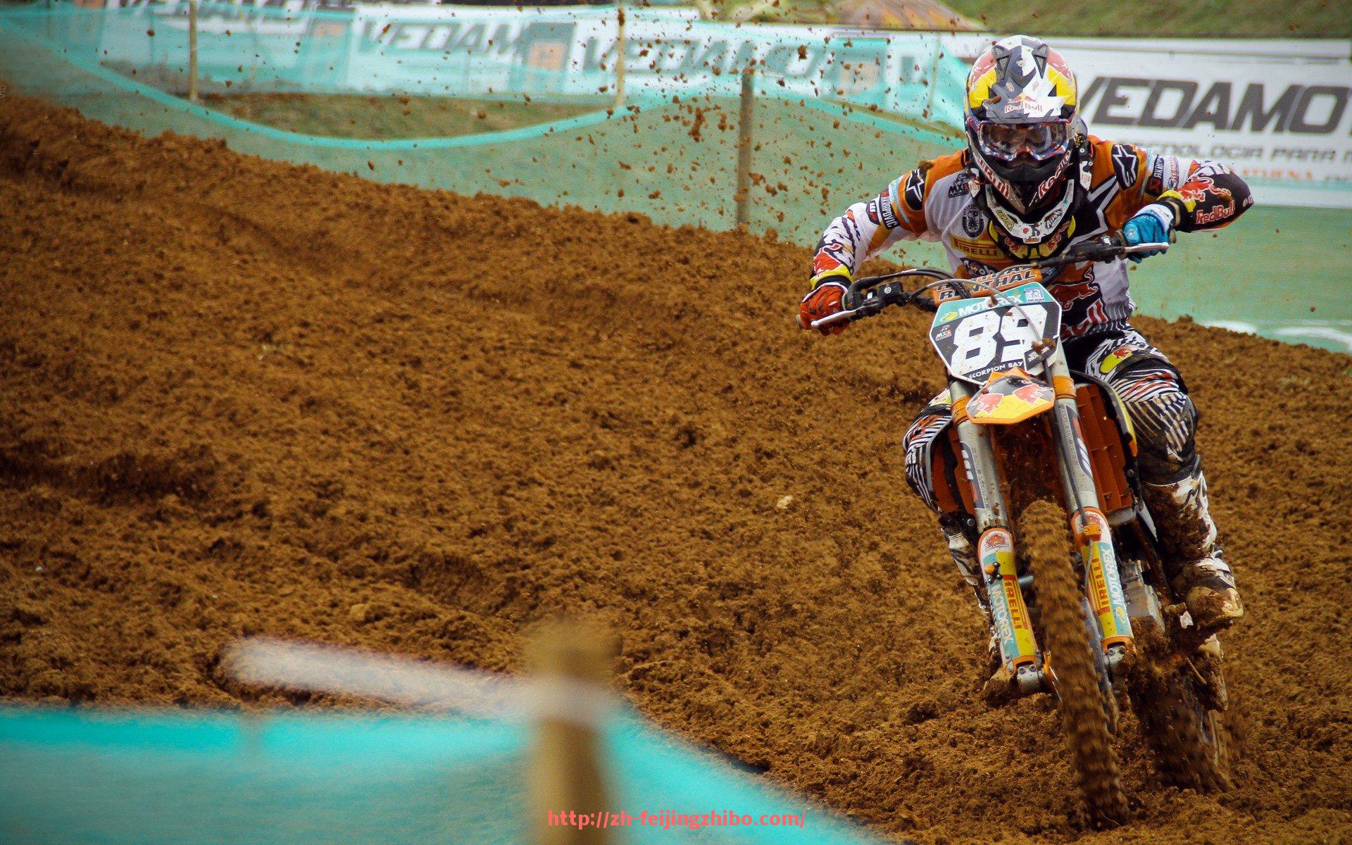 飞鲸体育直播-法甲比赛战术解析：球队攻防体系与关键对抗策略的深度剖析