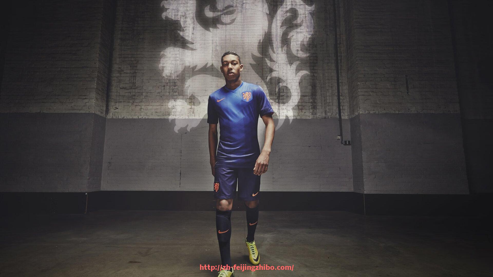 飞鲸体育直播-健身器材划船机使用视频及体育训练技巧